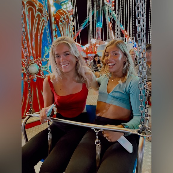 Meet your Posher, Erika - Picture 4 of 5